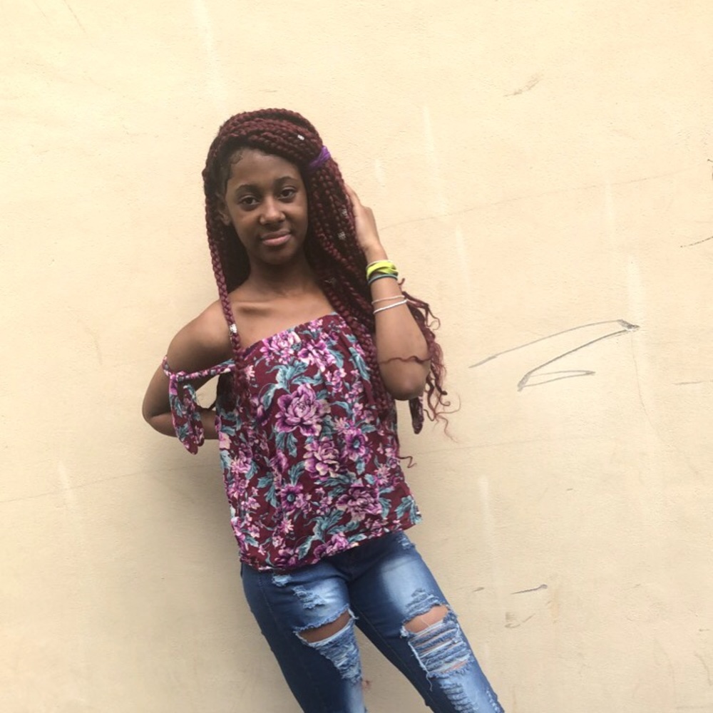Meet your Posher, Kayla